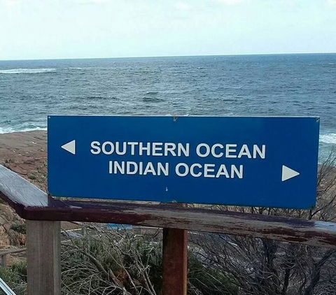 Margaret River, Caves, Wine And Cape Leeuwin Lighthouse Tour From Perth - Restaurant Gold Coast 3