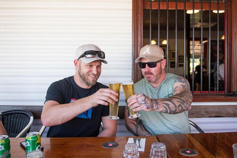 3 In 1 Tour: Matsoâ€™s Brewery, 12 Mile Bird Park & Malcolm Douglas Crocodile Park - Restaurant Gold Coast 18