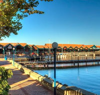 Half-Day Hillarys Marina Tour - Restaurant Gold Coast