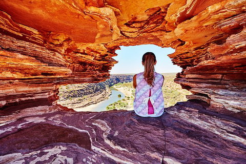 4-Day Coastal Loop Via Monkey Mia Wild Dolphins Kalbarri Pinnacles Perth Return - Restaurant Gold Coast 8