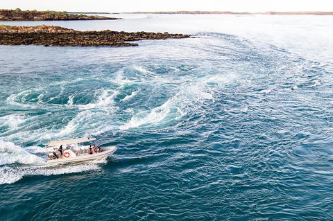 Giant Tides Tour - Cape Leveque & Cygnet Bay - Restaurant Gold Coast 3