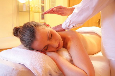 MASSAGE (RELAXATION, DEEP TISSUE, WHOLE BODY,SPORTS ETC.) - Restaurant Gold Coast 0