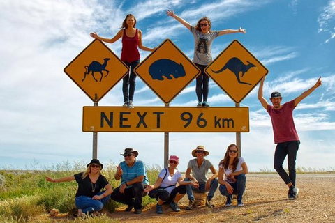 10-Day Adelaide To Perth Adventure Tour - Restaurant Gold Coast 1