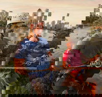 Abseiling the Kangaroo Point Cliffs in Brisbane - Restaurant Gold Coast