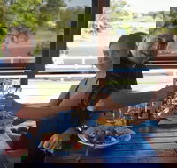 Queensland Country Pub Crawl by Helicopter - Restaurant Gold Coast