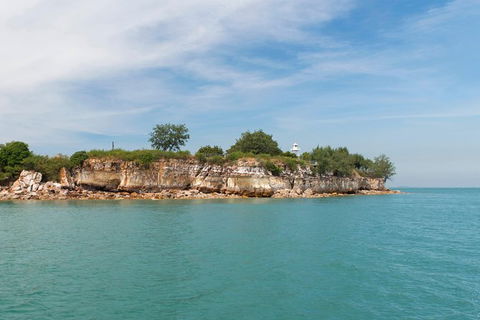 Darwin Harbour Bombing Of Darwin Cruise - Restaurant Gold Coast 3