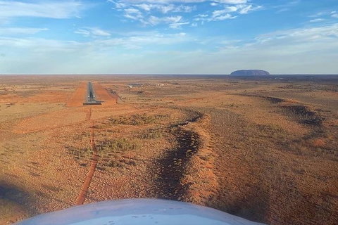 Scenic Flight: Uluru Rock Blast - Restaurant Gold Coast 3