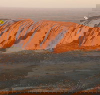 Uluru  Resort Postcard Flight - Restaurant Gold Coast