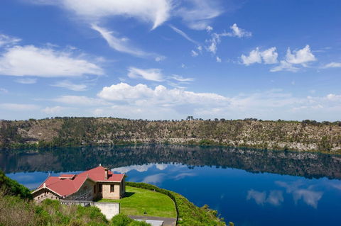 Blue Lake - Restaurant Gold Coast 0