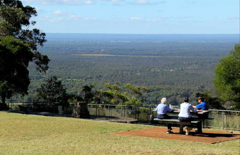 Hawkesbury Lookout - Restaurant Gold Coast 0