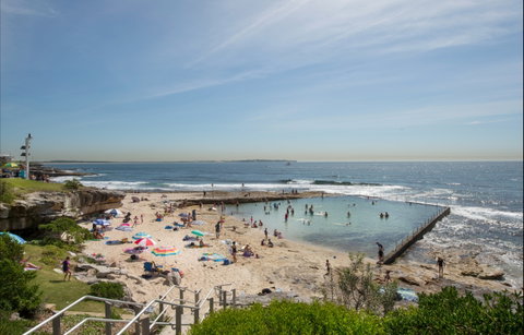 Oak Park Beach Cronulla - Restaurant Gold Coast 0