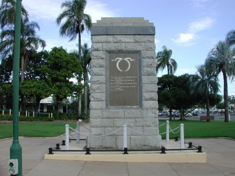 Sandgate War Memorial Park - Restaurant Gold Coast 0