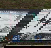 Settlement Point Viewing Platform - Restaurant Gold Coast