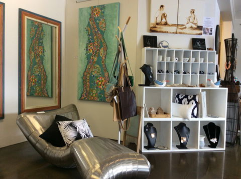 Waubs Bay Gallery - Restaurant Gold Coast 2