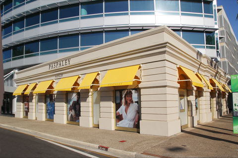 Commercial Bank - Restaurant Gold Coast 0