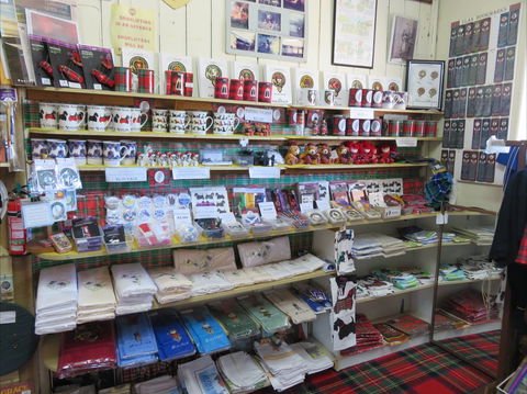 Maclean Scottish Shop - Restaurant Gold Coast 0