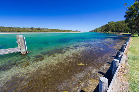 Sussex Inlet Entrance Beach - Restaurant Gold Coast 0