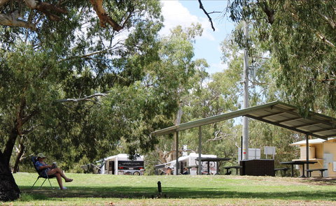 Bidgee Riverside Trail  - Hay Nature Walk - Restaurant Gold Coast 2