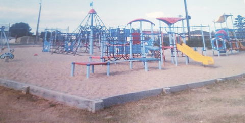 Edithburgh Playground - Restaurant Gold Coast 0
