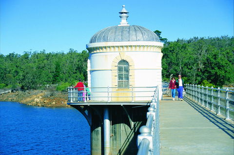 Mundaring Weir - Restaurant Gold Coast 1
