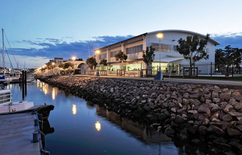 Newcastle Cruising Yacht Club - Restaurant Gold Coast 0