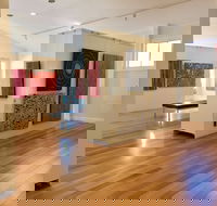 Yaama Ganu Gallery Moree - Restaurant Gold Coast