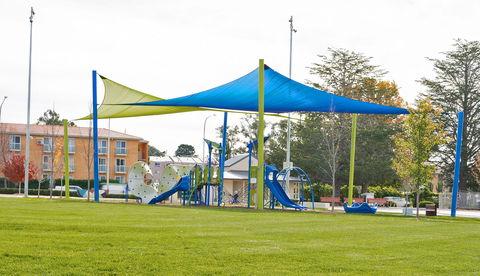 Queen Elizabeth Ll Park Queanbeyan - Restaurant Gold Coast 1