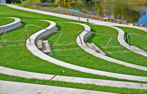 Queen Elizabeth Ll Park Queanbeyan - Restaurant Gold Coast 2