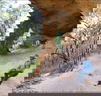 Sandstone Caves Walking Track - Restaurant Gold Coast