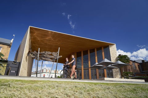 The Riverlink - Restaurant Gold Coast 0