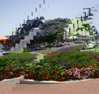 Yeppoon War Memorial - Restaurant Gold Coast