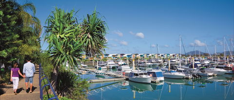 Keppel Bay Fishing Adventure - Restaurant Gold Coast 0