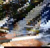 Lucindale Cemetery - Restaurant Gold Coast