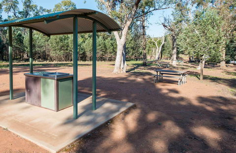 Spring Hill Picnic Area - Restaurant Gold Coast 0
