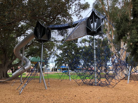 Walk In The Trees, Kadina - Restaurant Gold Coast 0