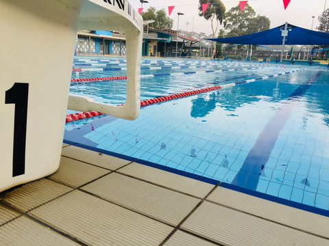 Werribee Outdoor Pool - Restaurant Gold Coast 0