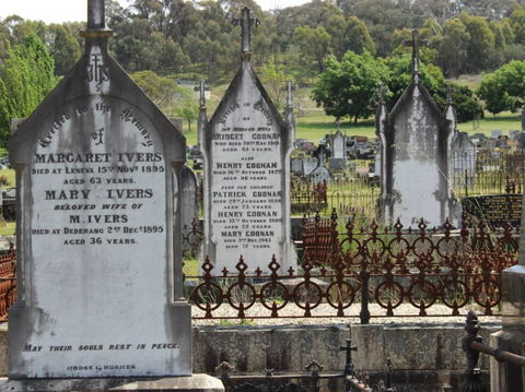 Yackandandah Cemetery - Restaurant Gold Coast 1