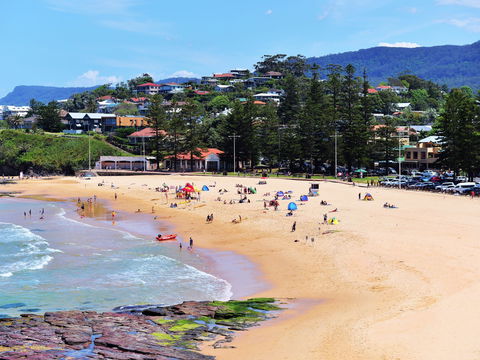 Austinmer Beach - Restaurant Gold Coast 1