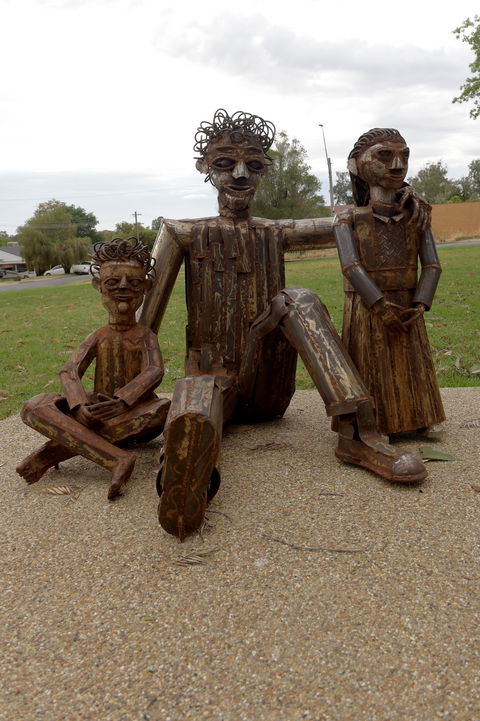 Lyrics, Landscapes And Lintels - Leeton Public Art Trail - Restaurant Gold Coast 0