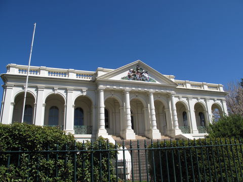 The Yass Courthouse - Restaurant Gold Coast 0