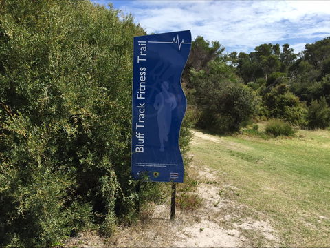 Bluff Track Fitness Trail - Restaurant Gold Coast 0