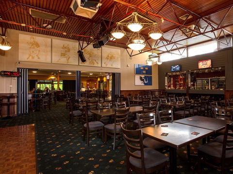Canberra Irish Club - Restaurant Gold Coast 1
