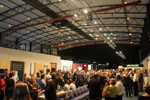 Clive Berghofer Recreation Centre (opposite USQ) - Restaurant Gold Coast 0