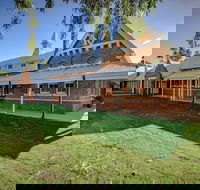 Hidden Gems - York Walk Trail - Restaurant Gold Coast