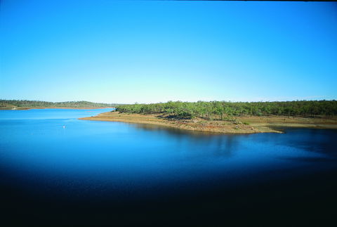 Lake Boondooma - Restaurant Gold Coast 2