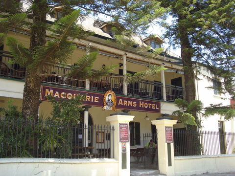 Macquarie Arms Hotel - Restaurant Gold Coast 0