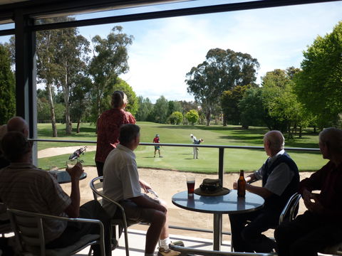 Queanbeyan Golf Club - Restaurant Gold Coast 0