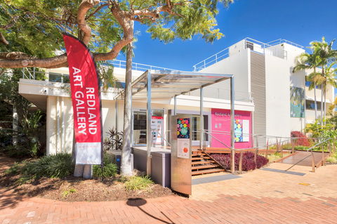 Redland Art Gallery - Restaurant Gold Coast 0