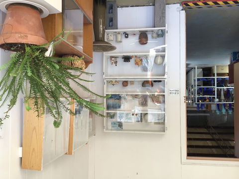 Tin Shed Artist Studios - Restaurant Gold Coast 0