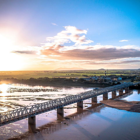Burdekin River Bridge - Restaurant Gold Coast 0